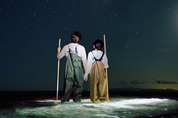 夜間淺灘步行導覽～與論島式「夜間觸礁體驗」～