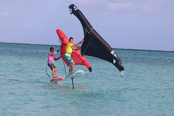 風帆衝浪・翼帆衝浪課程